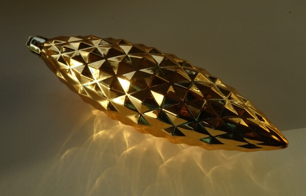 Glanz und Gloria – Tiefgang